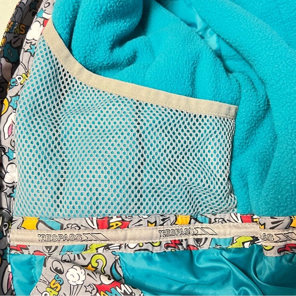 Kids Trespass TP50 Ski Jacket Teal UK 2000 mm Approximate Sz 6 See Measurements - Picture 8 of 14